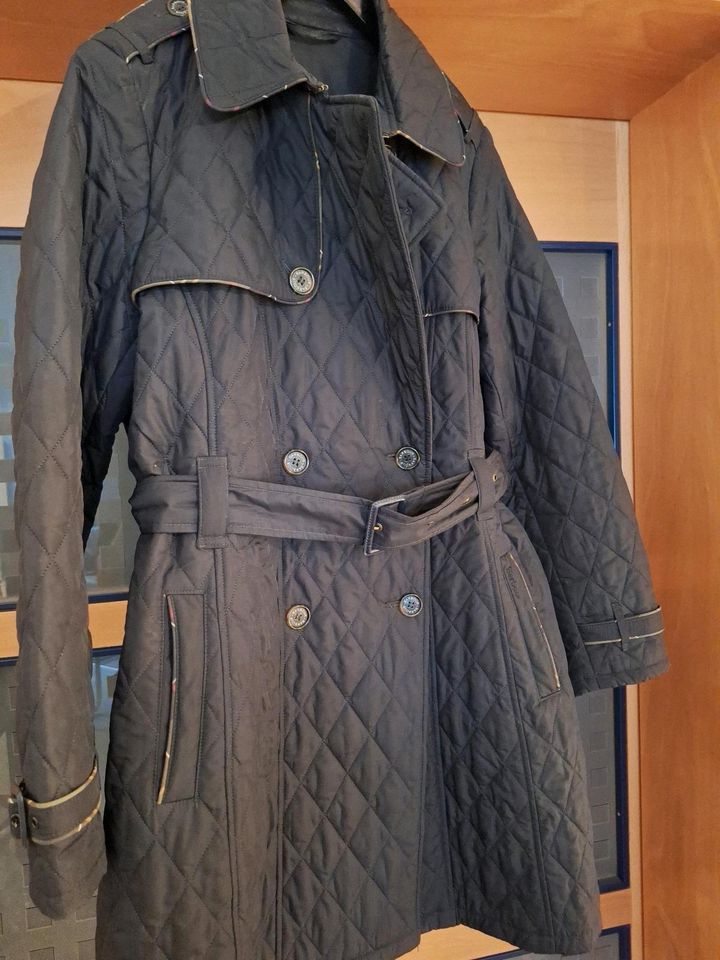 Barbour Trench Damenmantel Gr. 42 neuwertig in Weil der Stadt