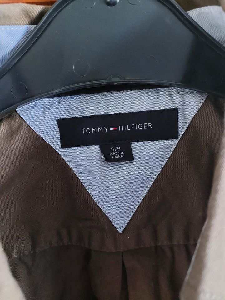 Tommy Hilfiger Hemd neu Größe s olive khaki in Stöckse