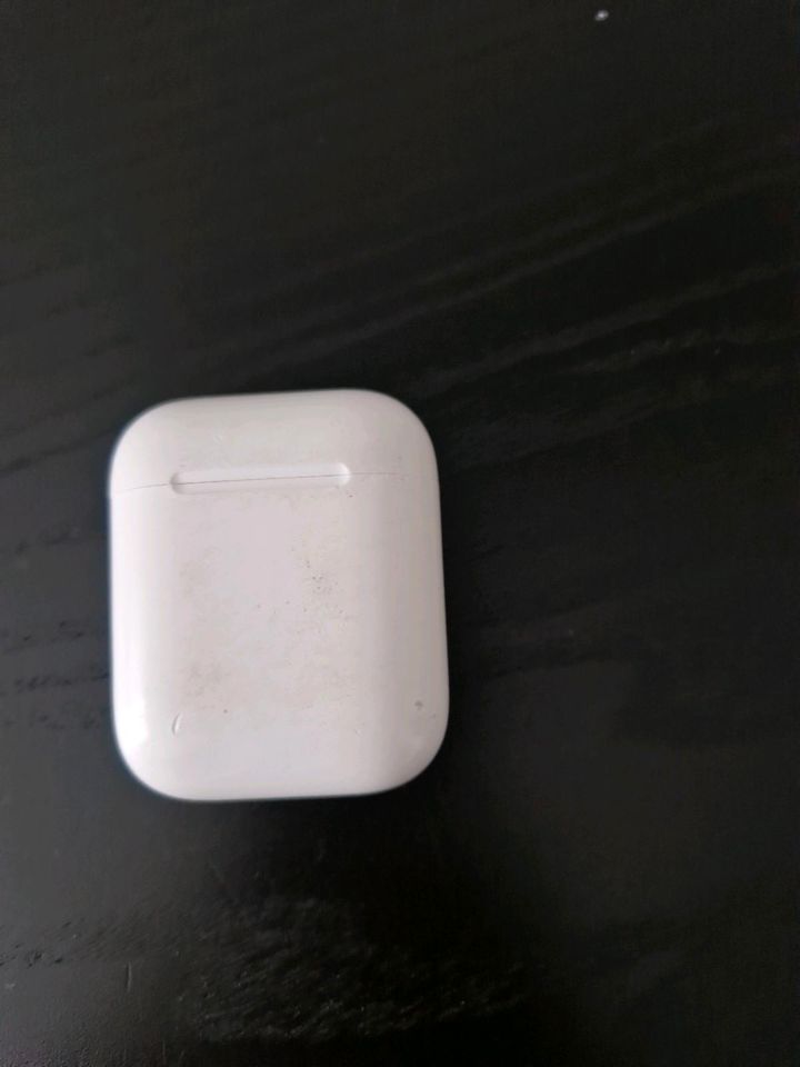 Apple airpods ladecaise in Neuss