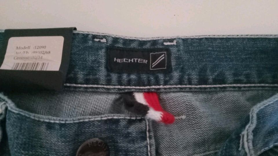Neu HECHTER PARIS Jeans 'Trocadero' straight  Farbe: mittelblau L in Hamburg