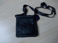 Handtasche von Bolumas, schwarz, neu mit Etikett Hessen - Beselich Vorschau