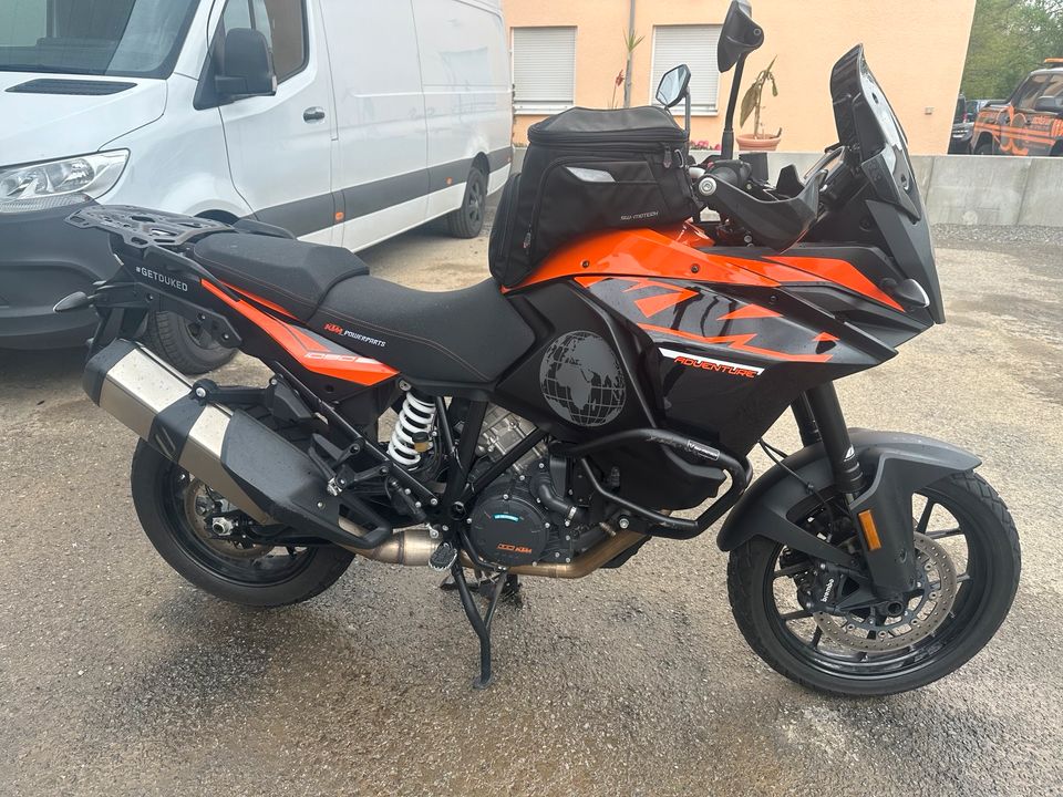 KTM 1090 ADVENTURE in Winnenden