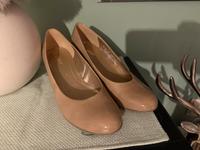 Gabor Pumps Gr. 37,5 / Gr. 5 Damenschuhe Schuhe beige Bayern - Burgau Vorschau