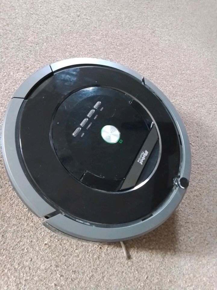 Roomba 880 mit OVP als Ersatzteil-spender irobot Saugroboter in Neukieritzsch