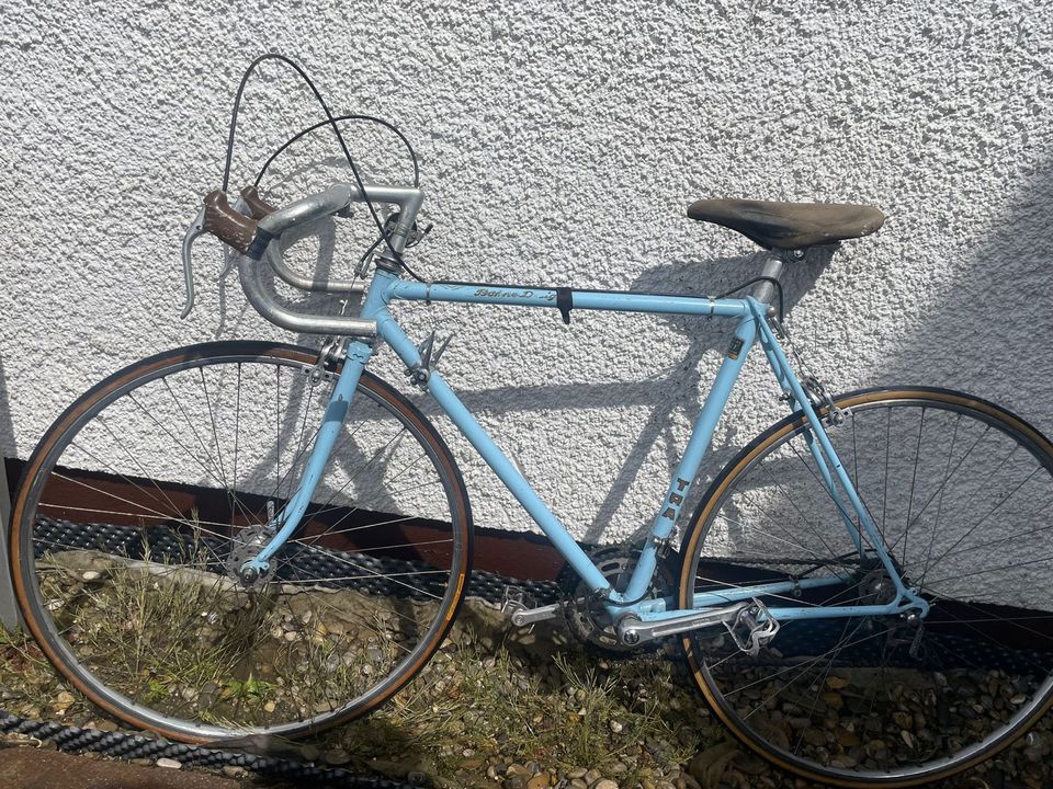 Vintage Rennrad Oldschool in Obergriesbach