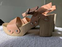 Sandalen, Clogs, Sommerclogs Niedersachsen - Celle Vorschau