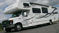 Super US USA Wohnmobil Coachmen Slide Out FORD 5000 km, wie neu Niedersachsen - Ilsede Vorschau