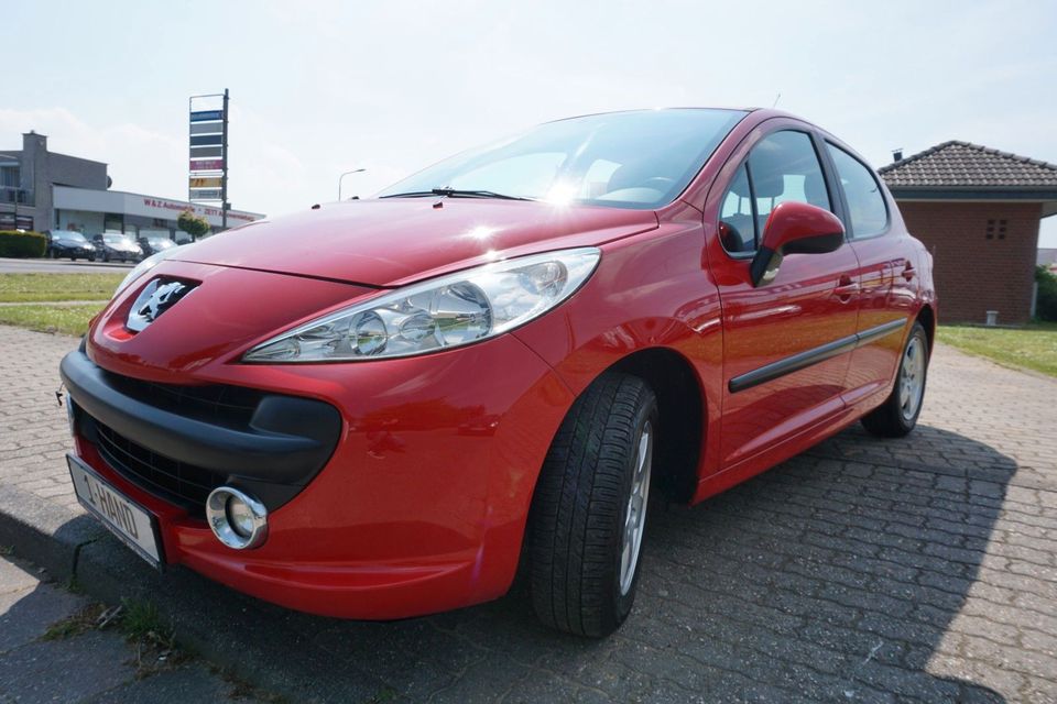 Peugeot 207 Urban Move*KLIMA*ZV-FUNK*RADIO-CD*1-HAND !! in Kempen