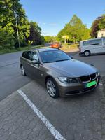 BMW E91 325i Touring N52 *8Fach Ber* *Sitzheiz* *Navi* Nordrhein-Westfalen - Wipperfürth Vorschau