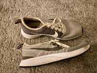 Schöne Nike Schuhe/Laufschuhe, beige/grau, 38 Bayern - Alzenau Vorschau