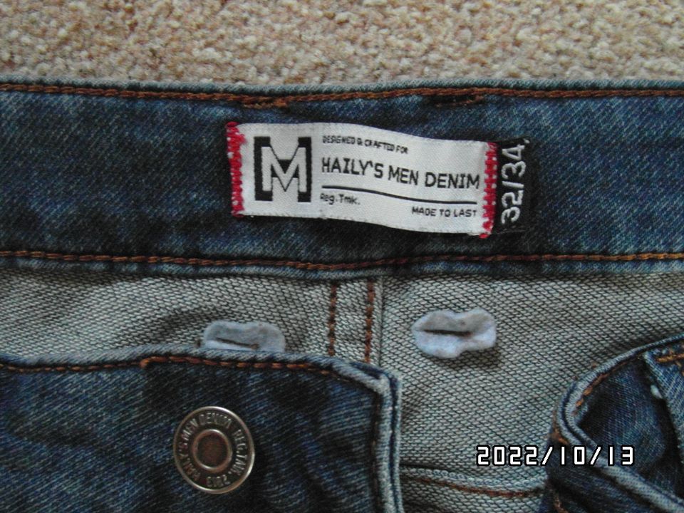 Haileys Jeans Gr.32/30 in Pöhl