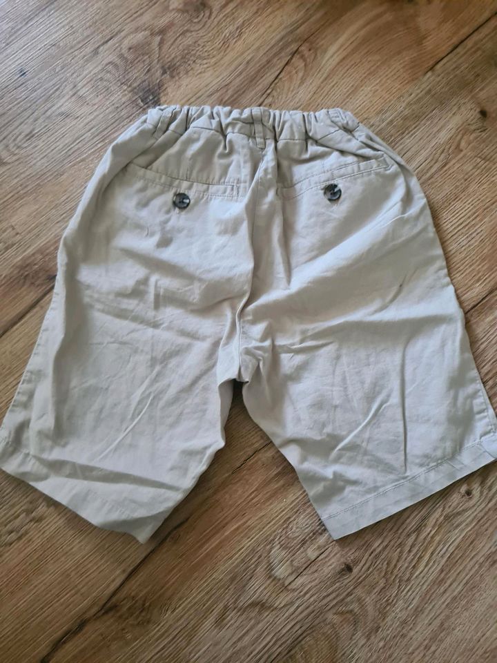 H&M Shorts kurzehose gr.140 in Berlin