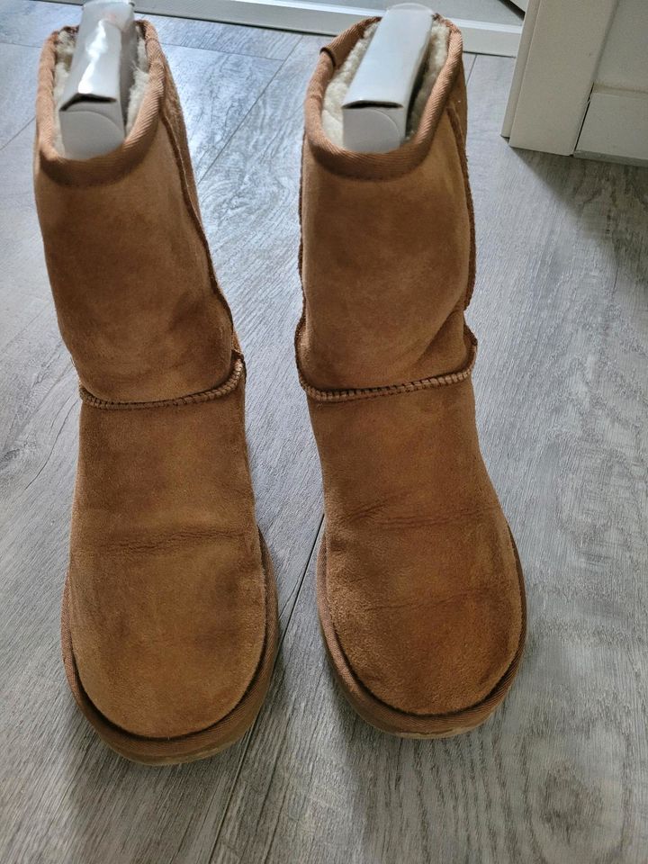 Ugg Boots Damen in Neuss