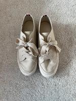 Damen Halbschuh Schnürschuh Tommy Hilfiger Größe 37 Hessen - Bad Vilbel Vorschau