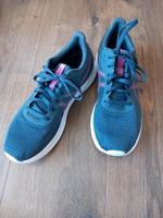 Asics Damen Sport Schuhe gr 41.5 Mülheim - Köln Holweide Vorschau