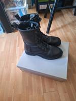 Stiefel Stiefeletten von Bench schwarz, NEUWERTIG Nordrhein-Westfalen - Leverkusen Vorschau