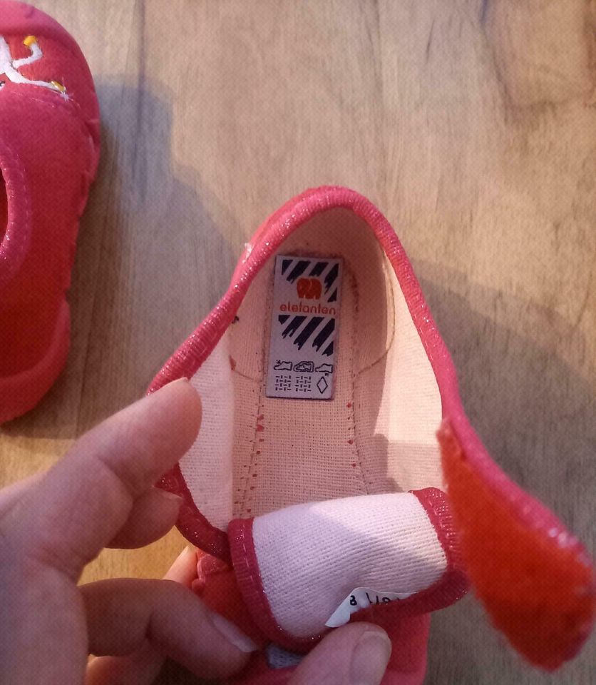 Elefanten Kinder Hausschuh Baby Mädchen (Schuhe) Gr 20 in Holzheim a. Lech