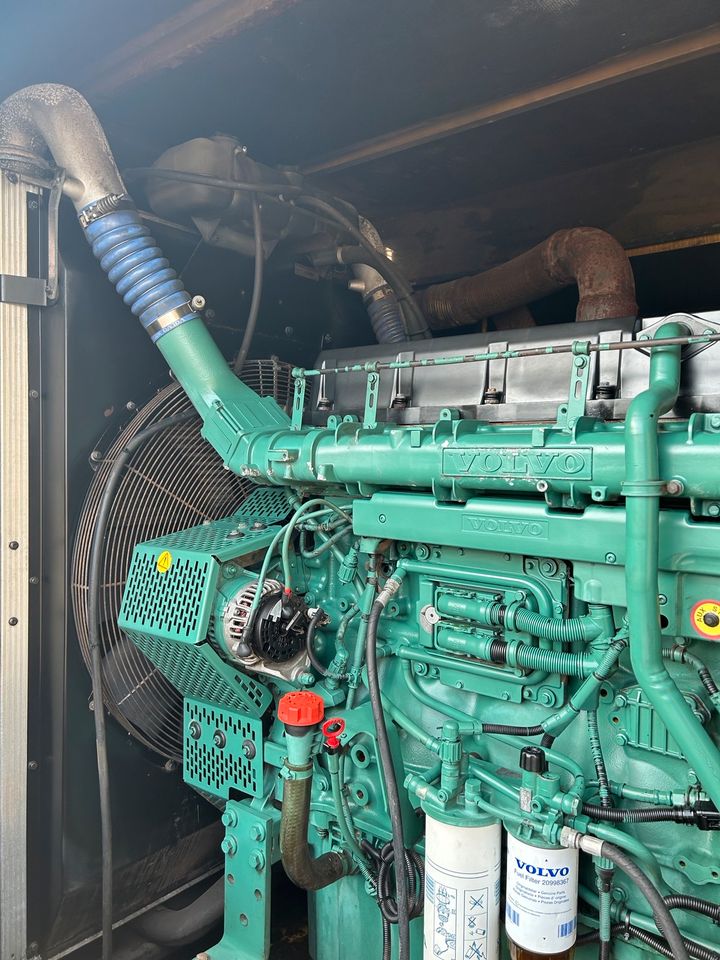 Volvo 570 KVA Stromaggregat BHKW Notstromaggregat in Gundelsheim