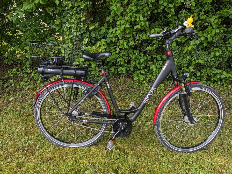 Damenrad 28Zoll E Bike in Unterensingen