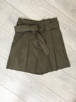 Hallhuber Paperbag Shorts kurze Hose khaki grün Gr. 34 Nordrhein-Westfalen - Viersen Vorschau