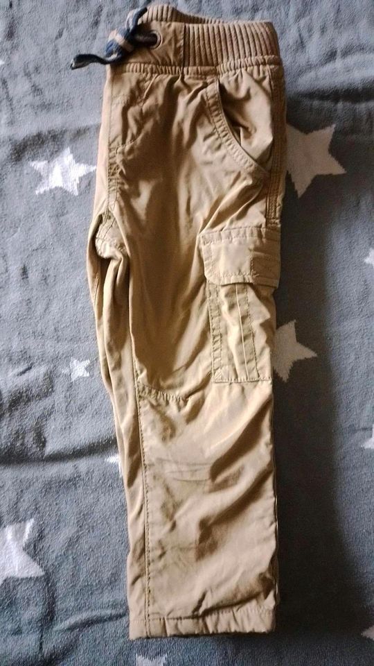 Gefütterte Cargohose von "Palomino" Gr. 98 in Eime