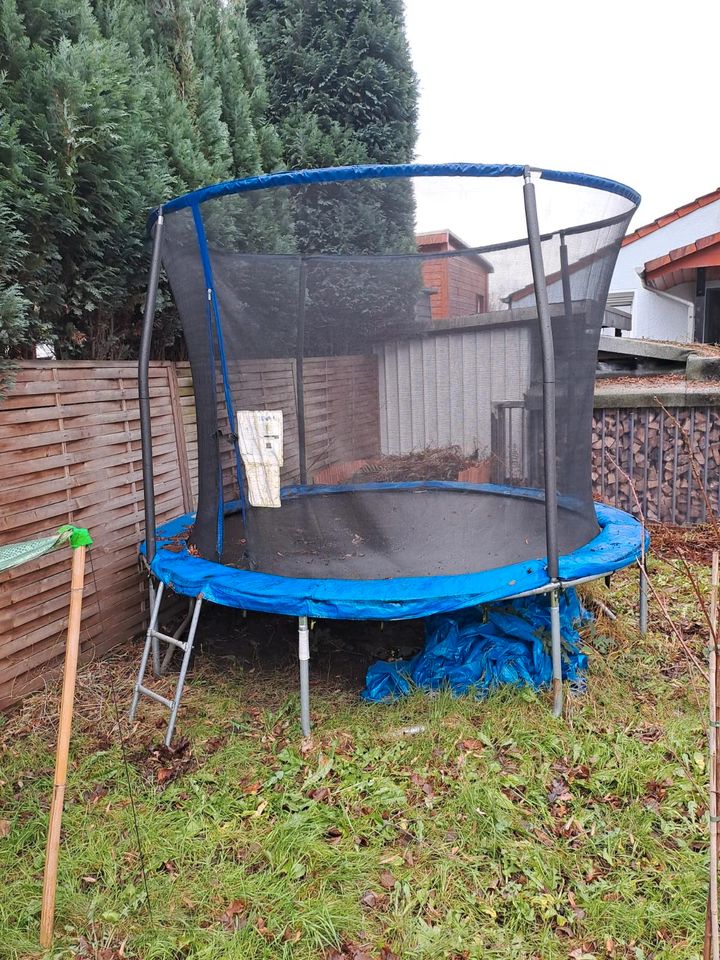 Trampolin,  Durchmesser  3 m in Essen