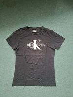 T-Shirt schwarz von Calvin Klein in Gr. S Nordrhein-Westfalen - Winterberg Vorschau