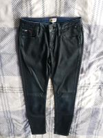 Tommy Hilfiger Jeans Größe 26/30 dunkelblau Herzogtum Lauenburg - Lauenburg Vorschau