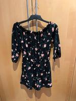 Jumpsuit mit Blumenmuster, Tally Weijl Gr.M Baden-Württemberg - Lehrensteinsfeld Vorschau