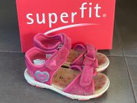 Superfit Berry Gr. 25 Sandalen Kinder Mädchen Leder rot/rosa/pink Thüringen - Erfurt Vorschau