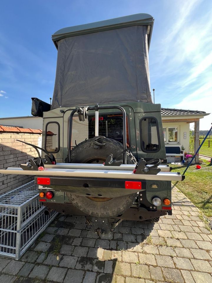 Land Rover Defender 110 mit Hubdach in Wandlitz