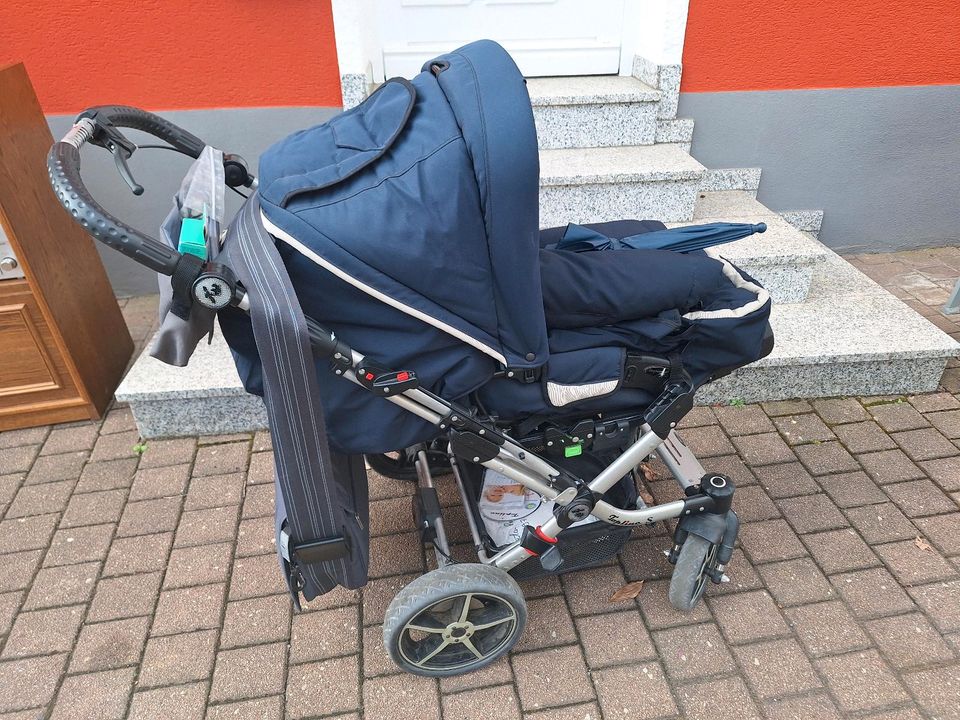 Kinderwagen in Kröv