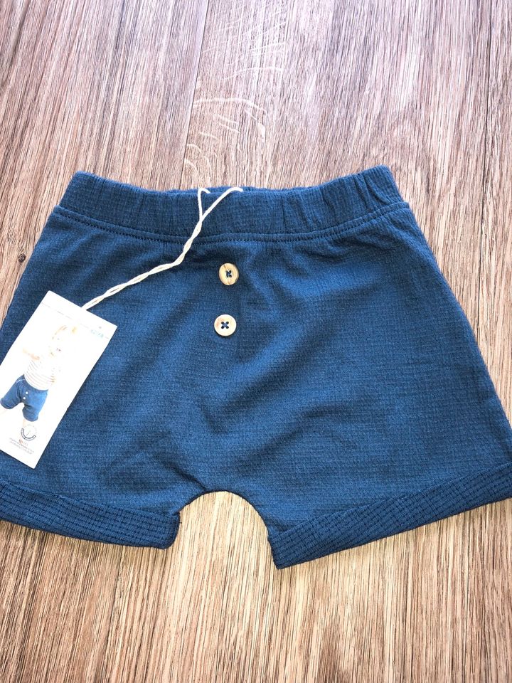 Neu Baby Shorts in Werder (Havel)