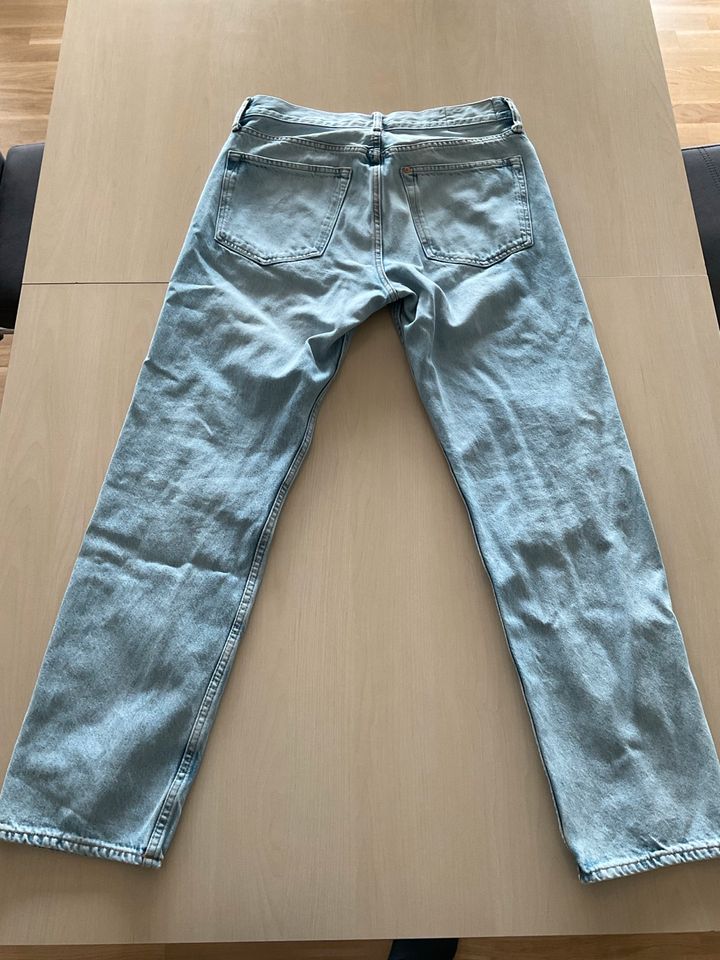 Jeans Männer Gr 32/32 blau in Lörrach