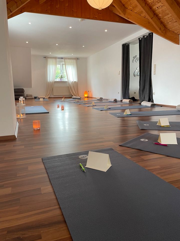 Raum zur Miete , Studio für Yoga Sport Therapie Workshops in Schmitten