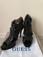 GUESS High Heels Leder Gr. 37 Schleswig-Holstein - Rickling Vorschau