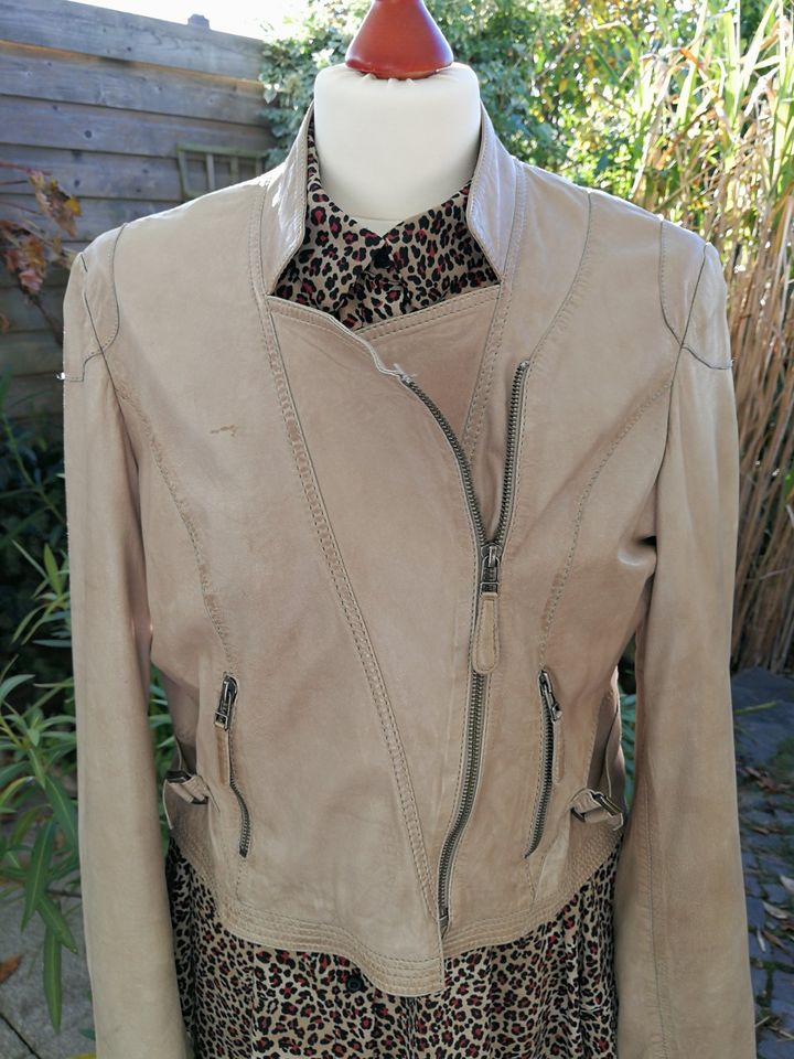 Kafe Stigur Lederjacke, Gr. 38 / M, taupe / nude in Langen (Hessen)