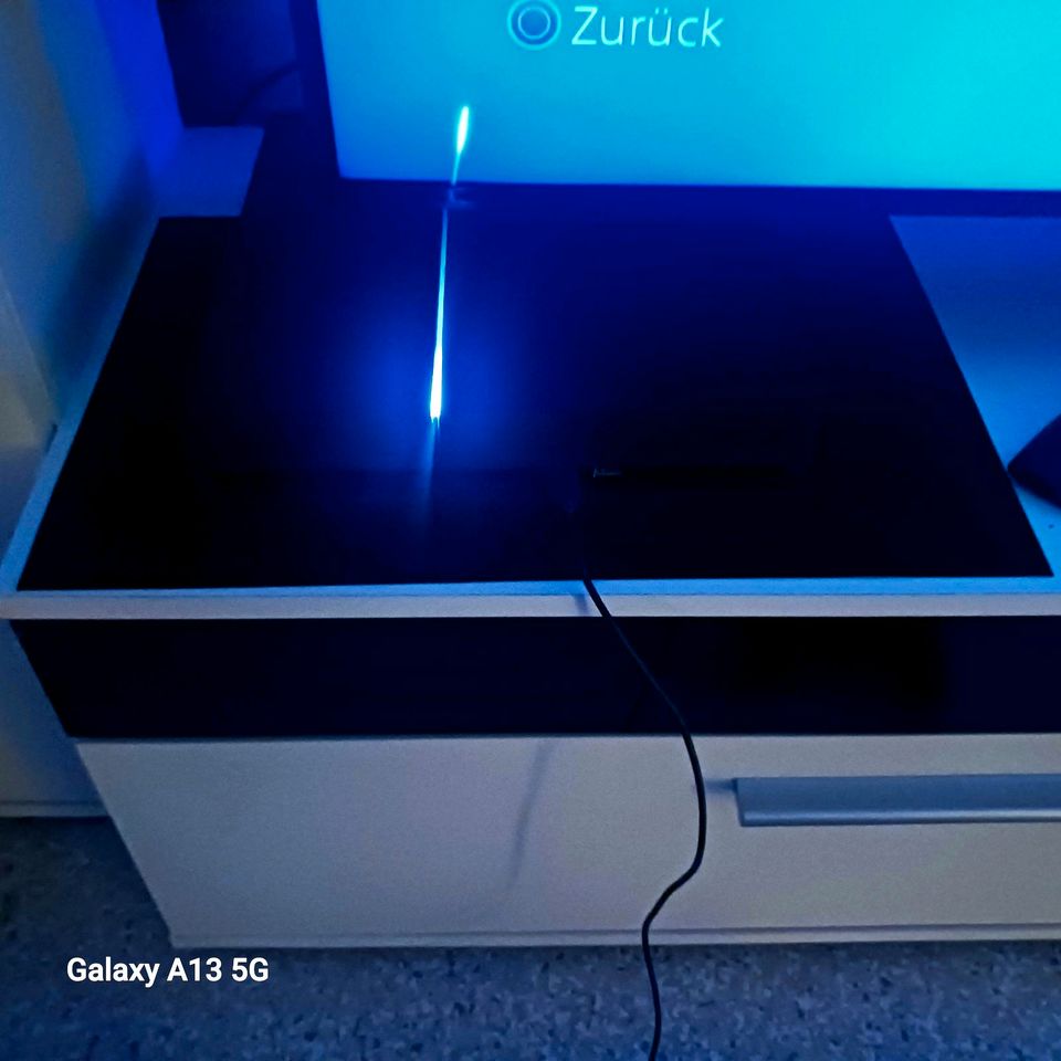 Destiny Sammlerstück PS4 mit Original Verpackung! in Zschopau