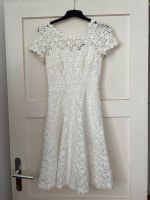 Kleid Weiß Hochzeitskleid Esprit Blumen Gr 34/36 Friedrichshain-Kreuzberg - Friedrichshain Vorschau