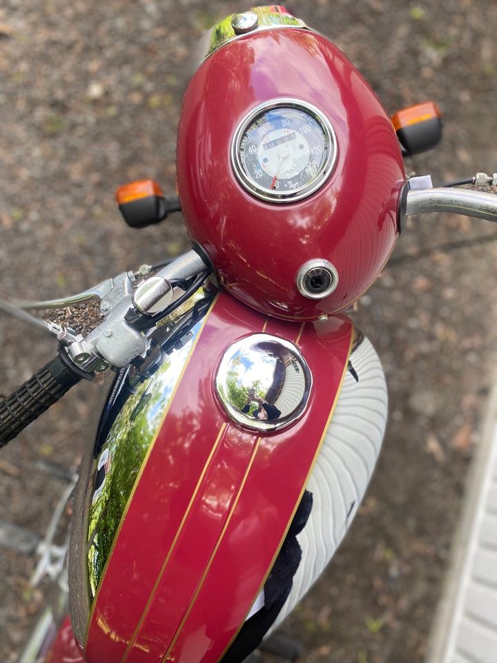 Oldtimer - Motorrad „Jawa 354/06“, Bj. 1963 in Plate