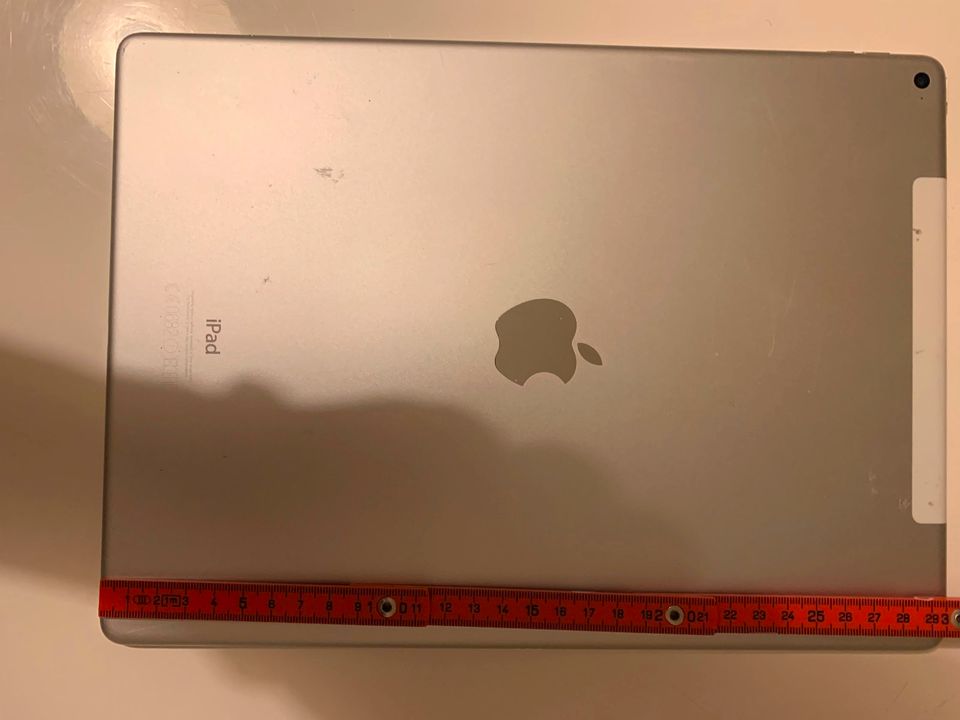 Apple iPAD pro - defective - for parts or repair in Augsburg