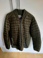 ASOS Pufferweste Steppjacke winddicht Gr.M 50-52 grün * NP.49€ München - Schwabing-West Vorschau