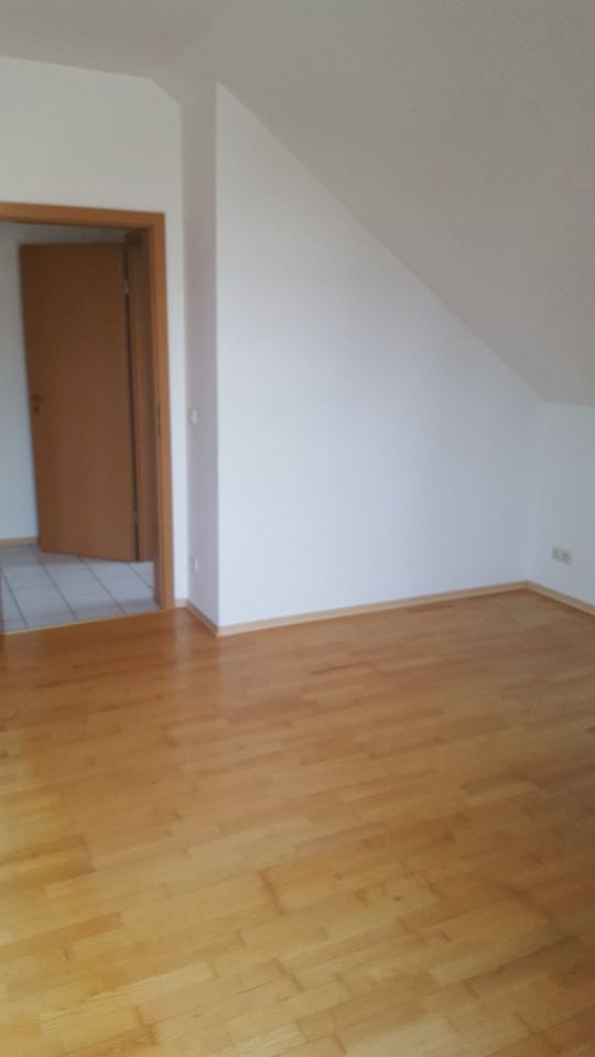 2 Zimmer Wohnung Rotthalmünster Balkon Dachgeschoß in Rotthalmünster