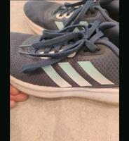 Adidas Turnschuhe gr. 39 Bayern - Hohenroth bei Bad Neustadt a d Saale Vorschau