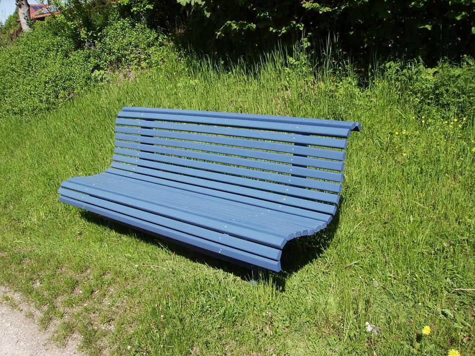 Hausbank Gartenbank Sommerbank Fichte fertig lasiert ca 2,5m in Tyrlaching