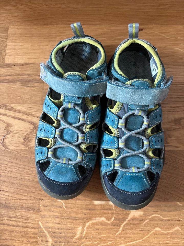 Vado jungen Sandalen leather Gr.33 in Hanau