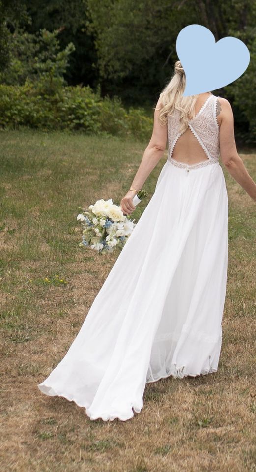 Brautkleid · AMYLOVE BRIDAL · A-Linie · Gr. 38/40 in Schönau