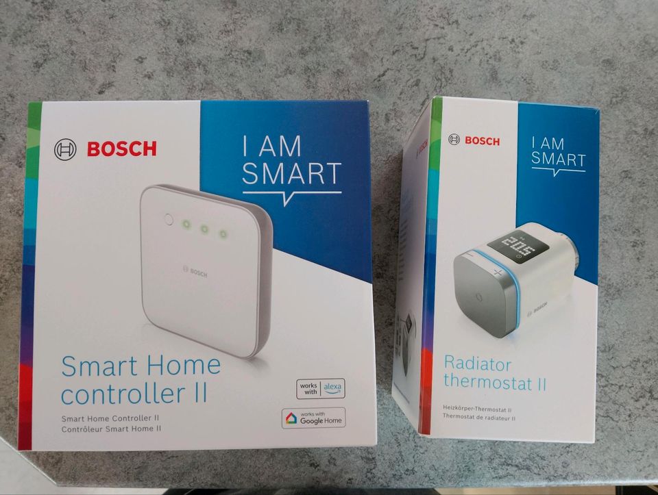 Smart Home Controller II und Heizkörper Thermostat in Köngen