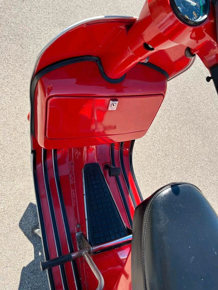 Vespa Px 80 in Unterdießen