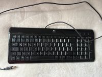 Logitech Tastatur mit USB Kabel Niedersachsen - Alfeld (Leine) Vorschau